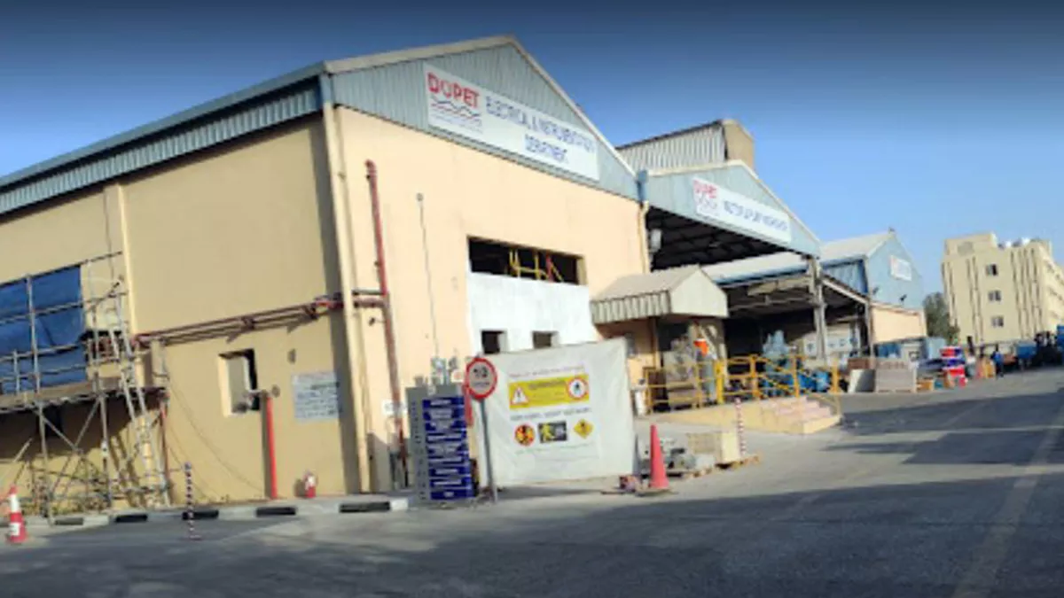 Doha Petroleum Construction Co. Ltd. (DOPET) 1