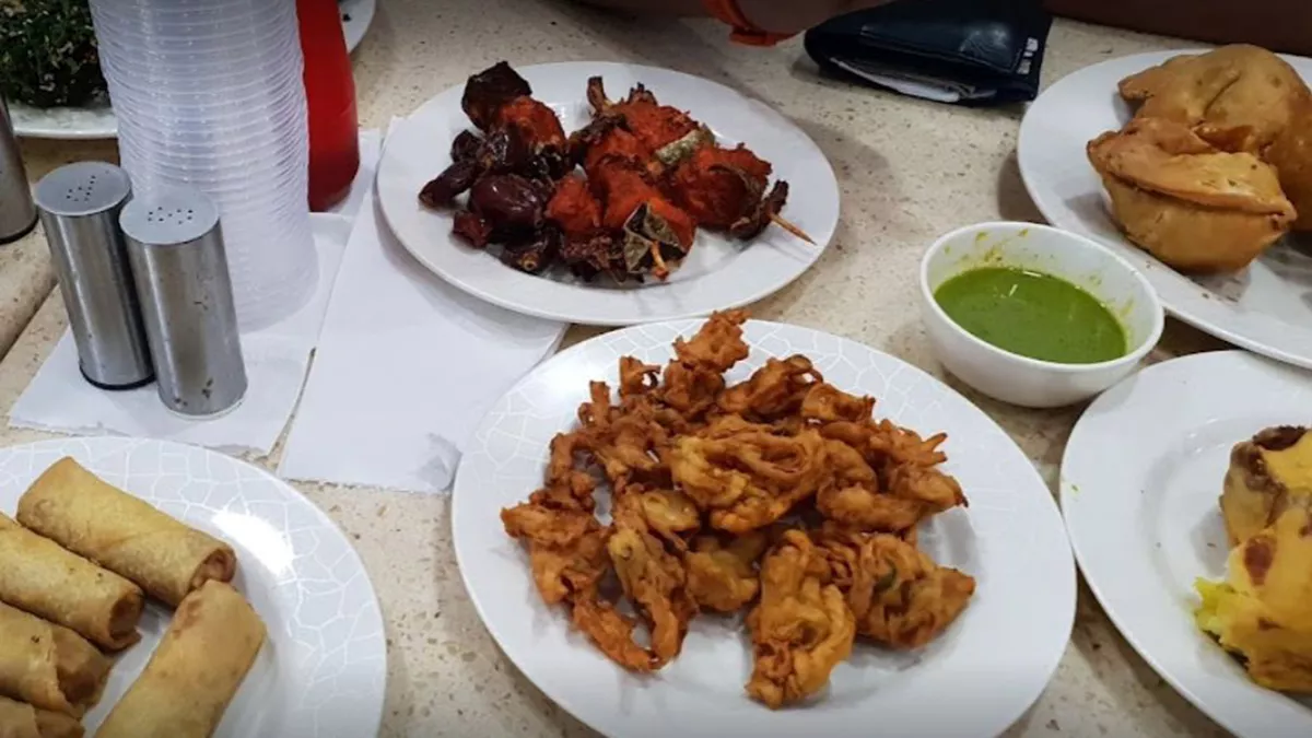 Delhi Zaiqa Restaurant and Sweets 3