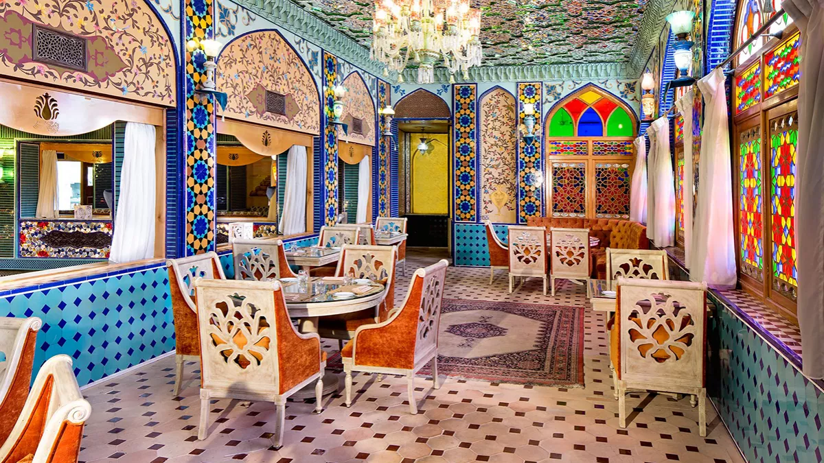 Parisa - Sharq Village & Spa 3