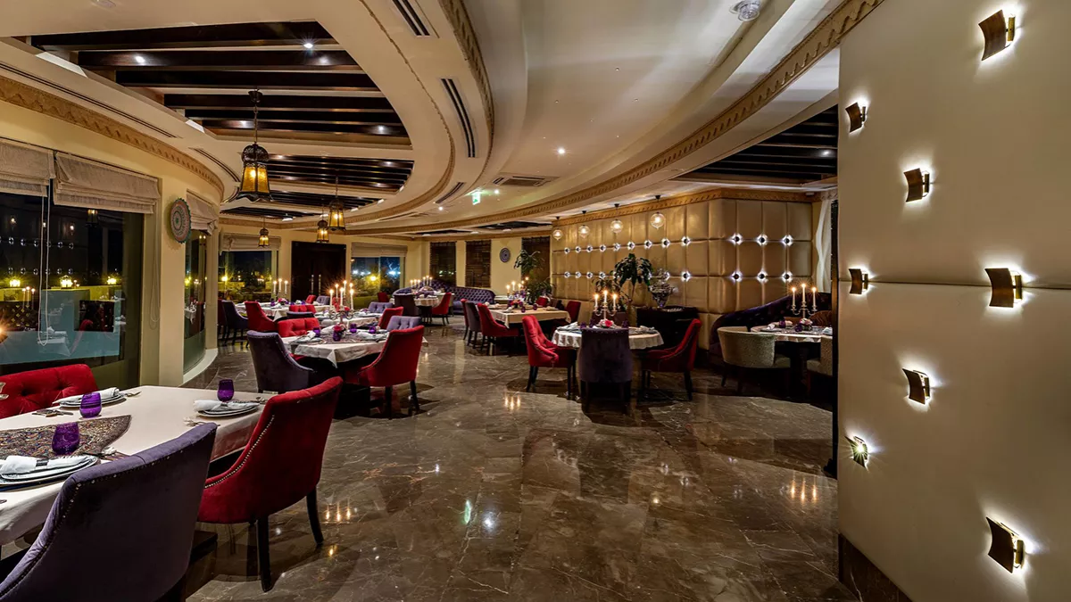 Parisa - Sharq Village & Spa 4