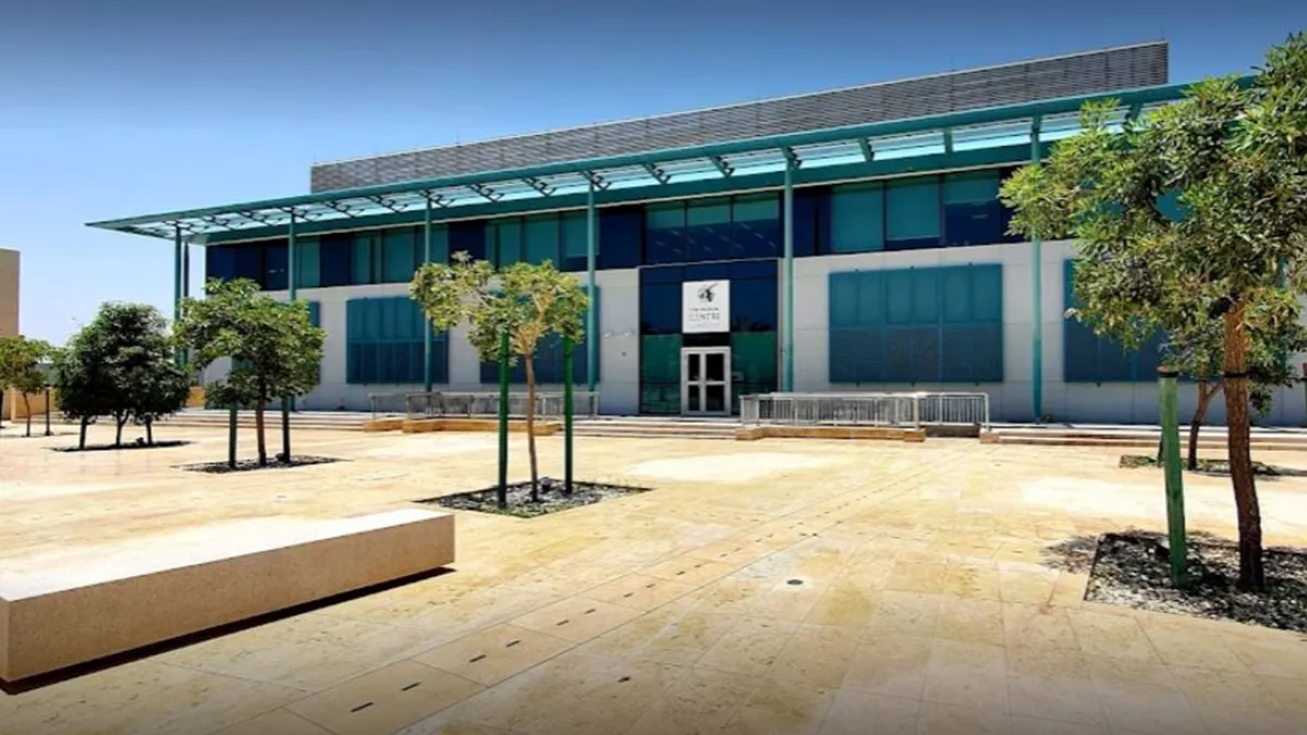 Qatar Airways Medical Center 3