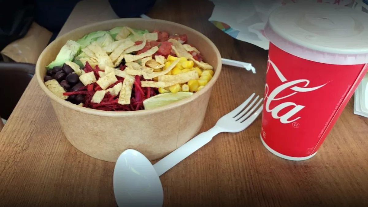 Freshii - Branch - Al Andalus Petrol Station 2