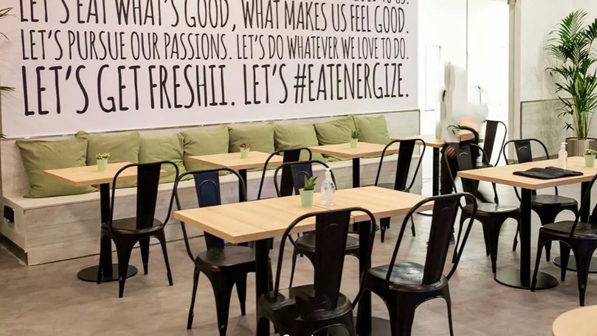 Freshii - Branch - Al Manna hotel 2