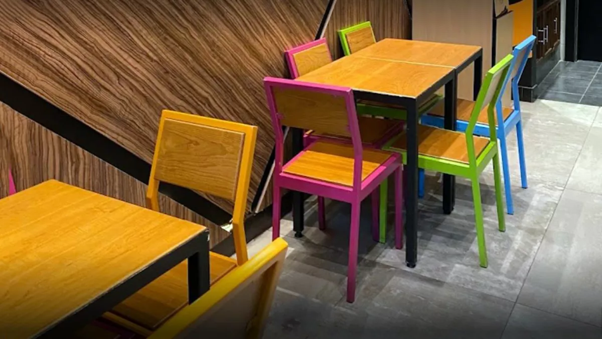 Three Lines Al Wakrah 1