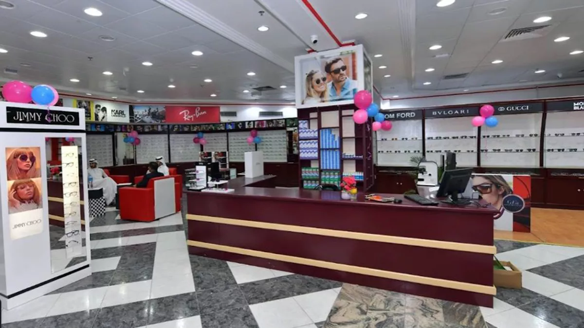 Safari Opticals - The Centre 2