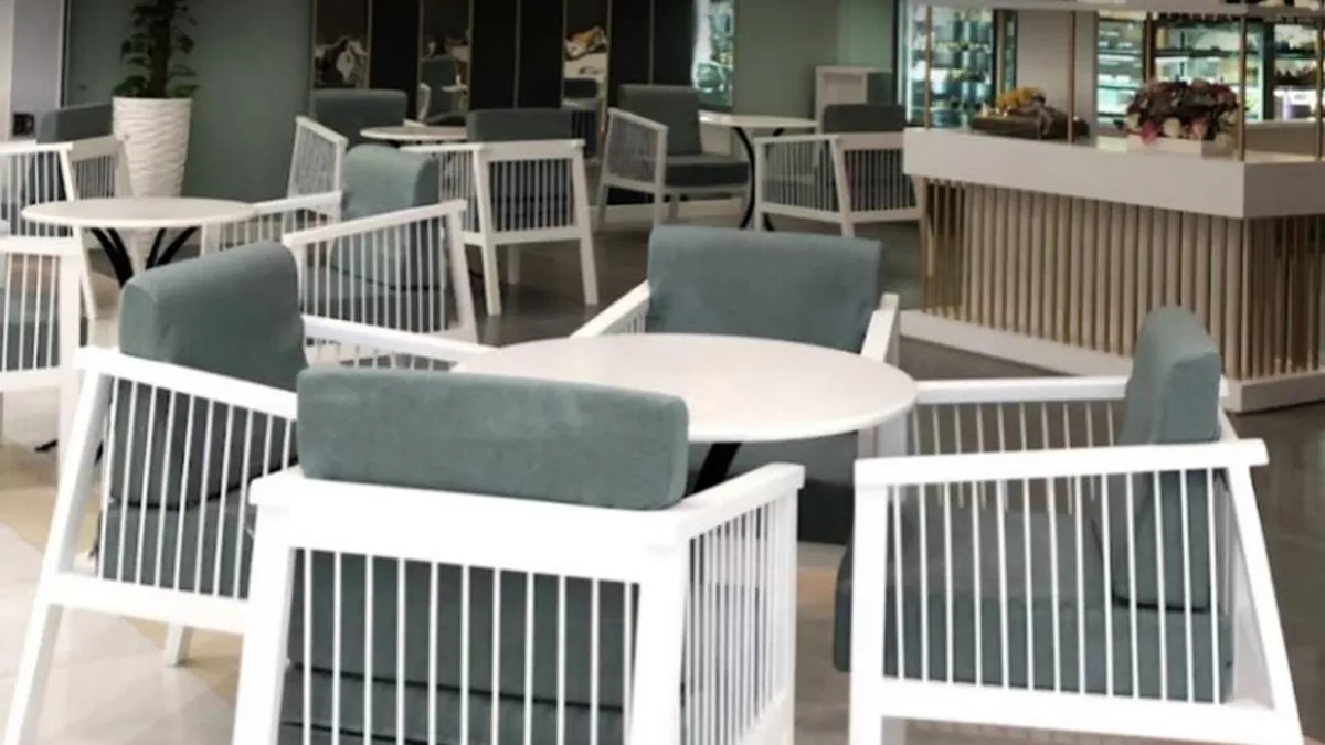 Opera Patisserie, Landmark Mall 1