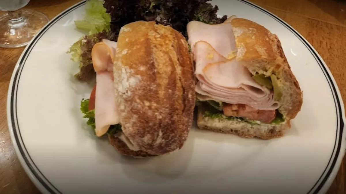 Paul Bakery And Restaurant, Mirqab Mall 2