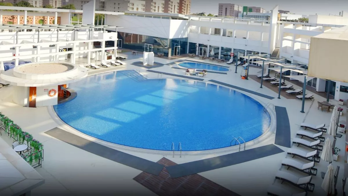 Al Dana Club 4