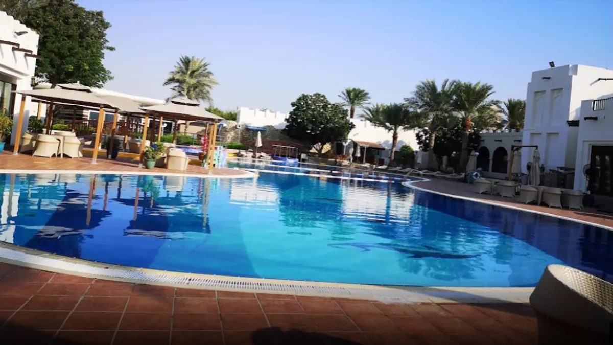 Al Dana Club 1