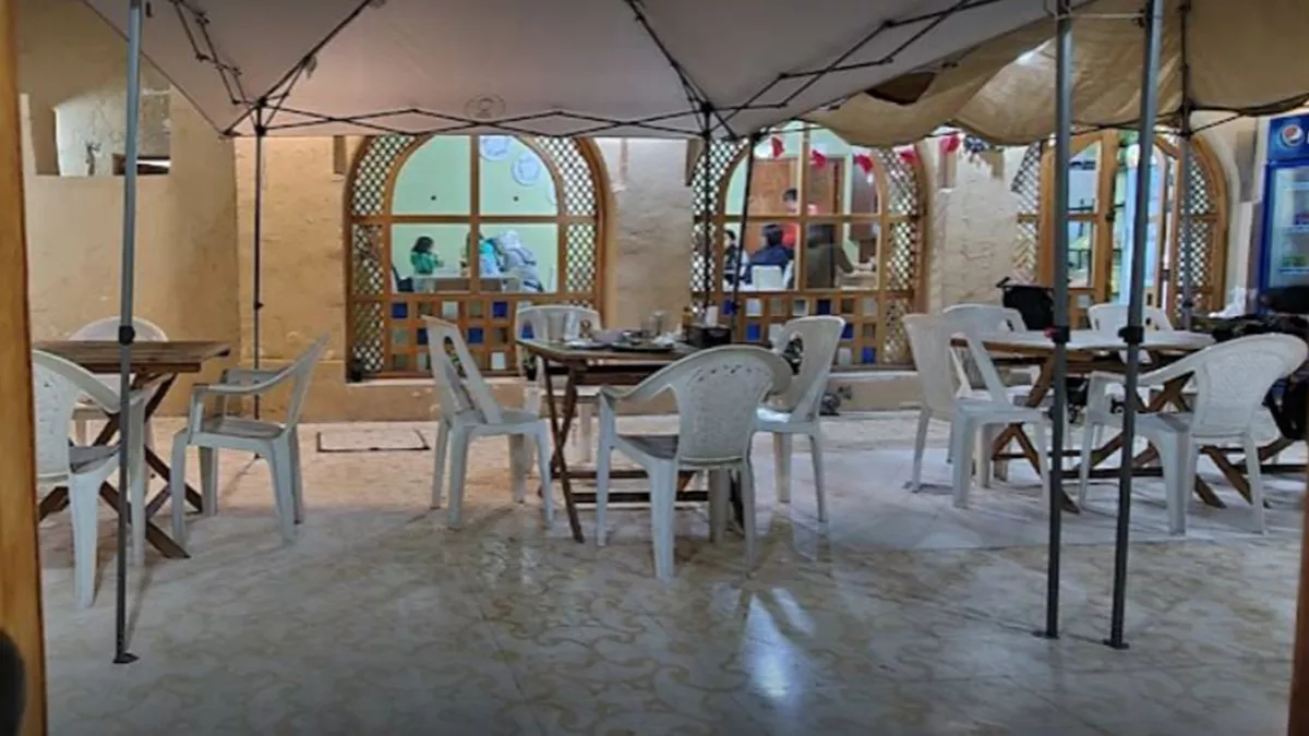 Tofu & Cake Restaurant 3