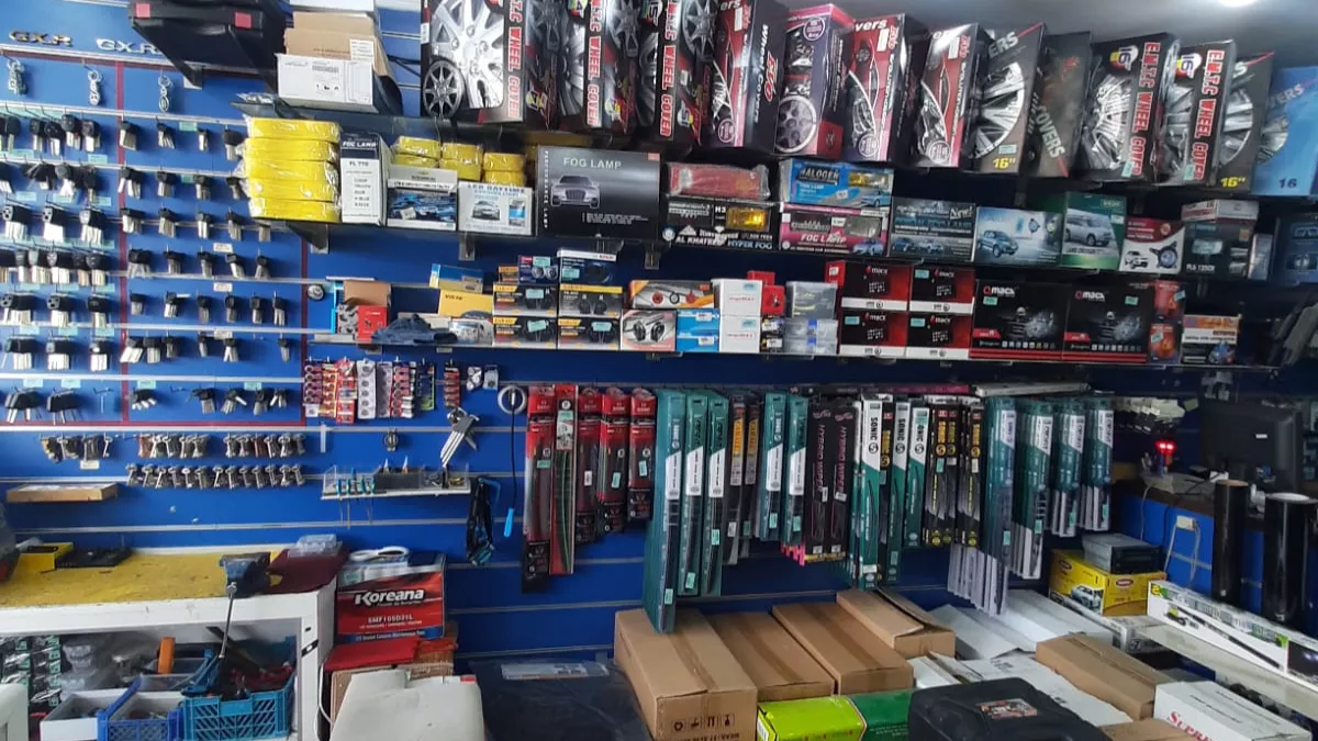 Car Mart Car Accessories 8