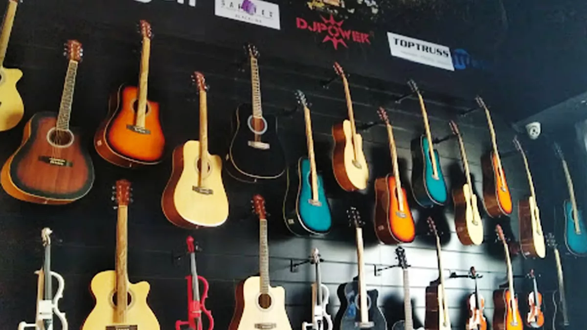 Symphony Electronics and Sounds WLL 1