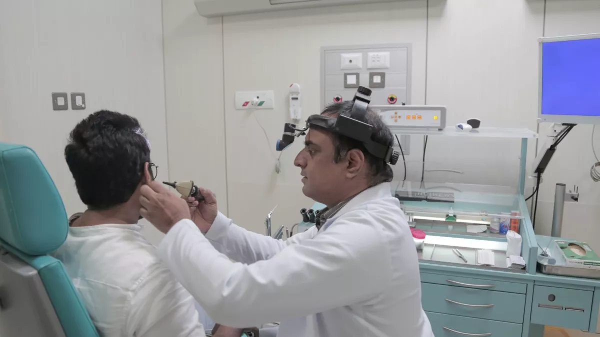 American Hospital Clinics 2