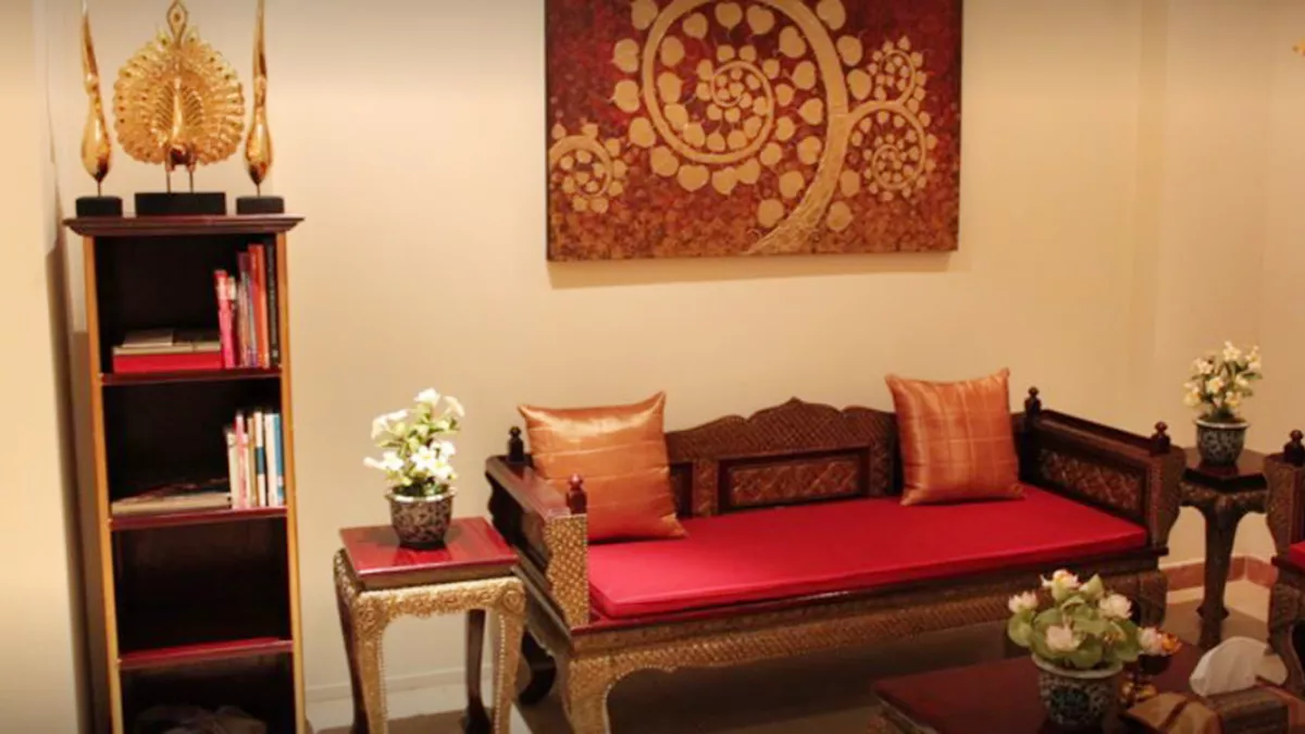 Royal Thai Lady Spa 3