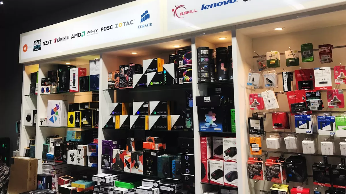 PC Gaming Accessories - HyperX Computers 2