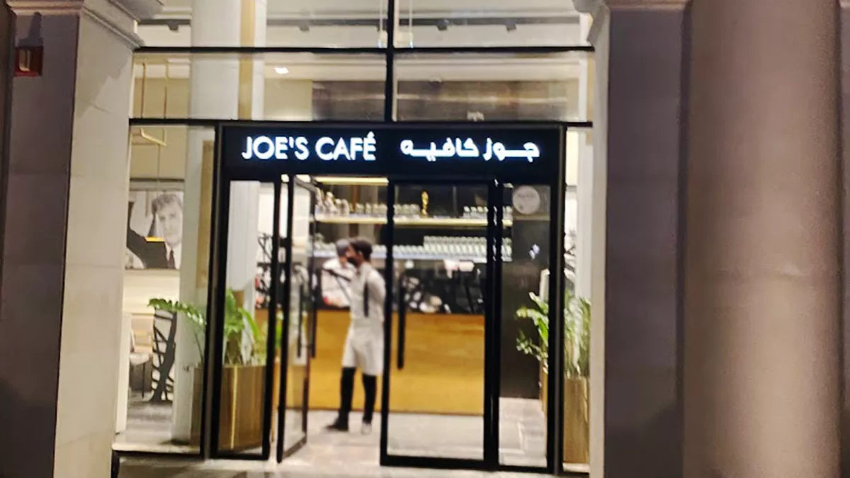 Joes Cafe 8