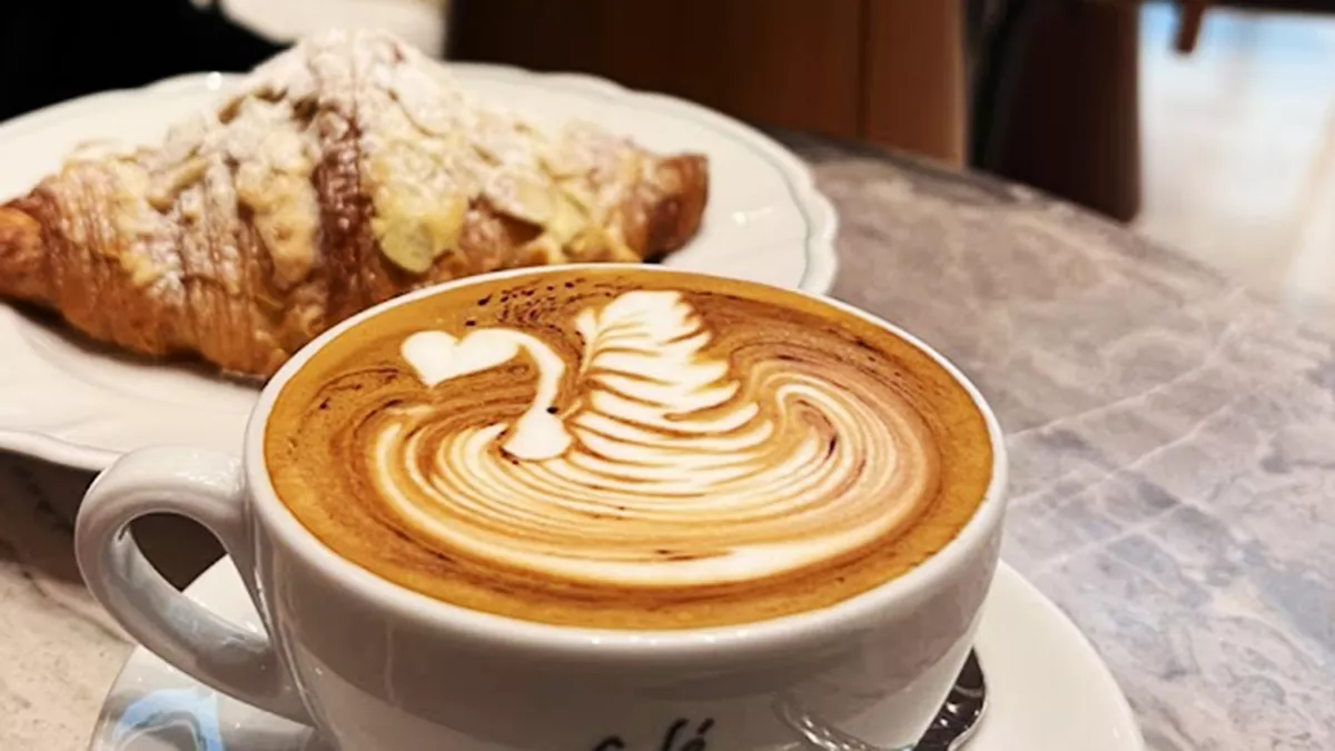 Blue Signature Cafe 6