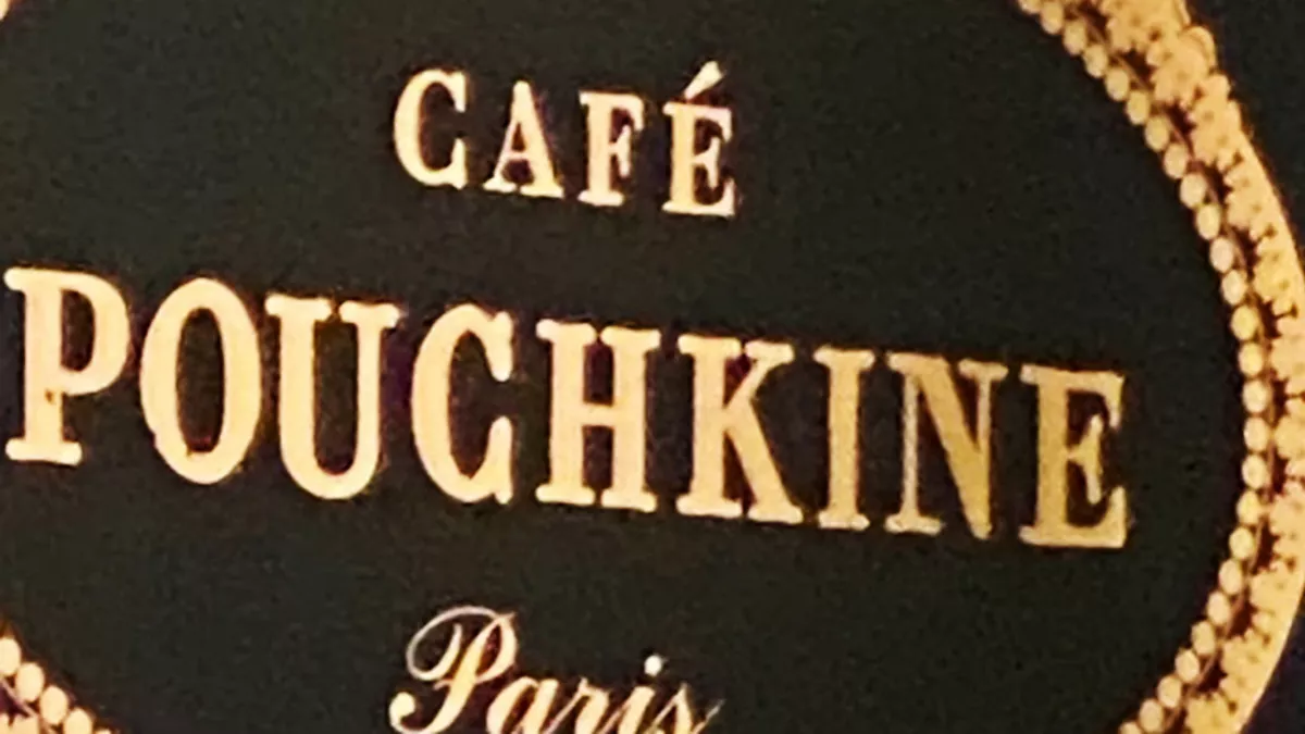 Cafe Pouchkine 8