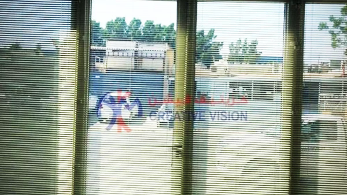 Creative Vision Trading & Decoration 1