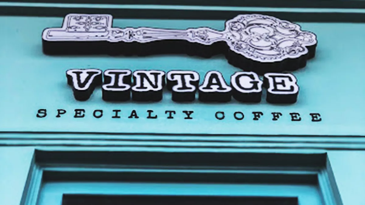 Vintage Cafe 5