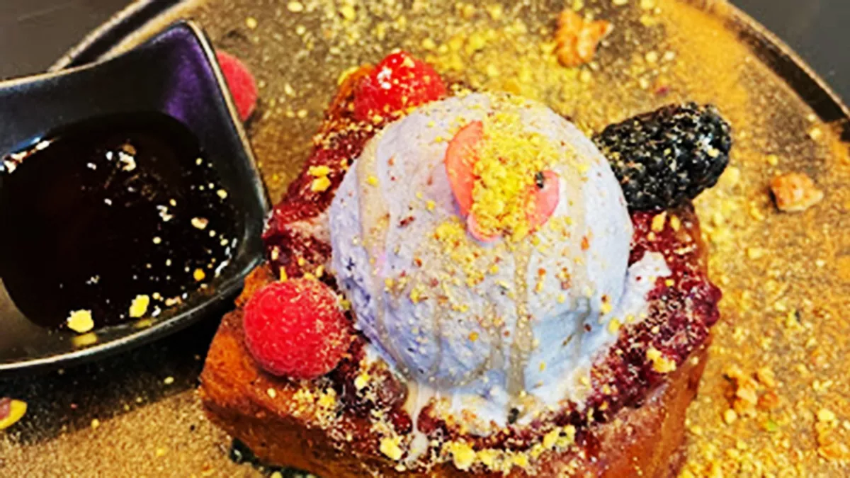 Hustle N' Flow Eatery 1