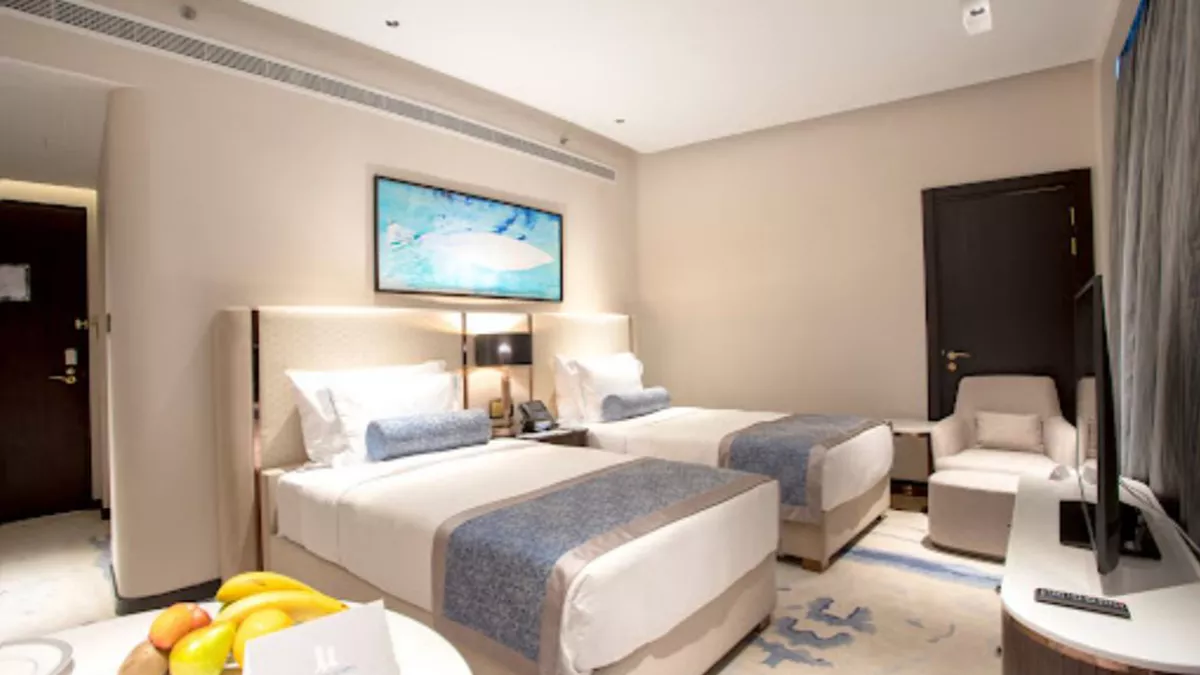 Century Marina Hotel, Lusail 5