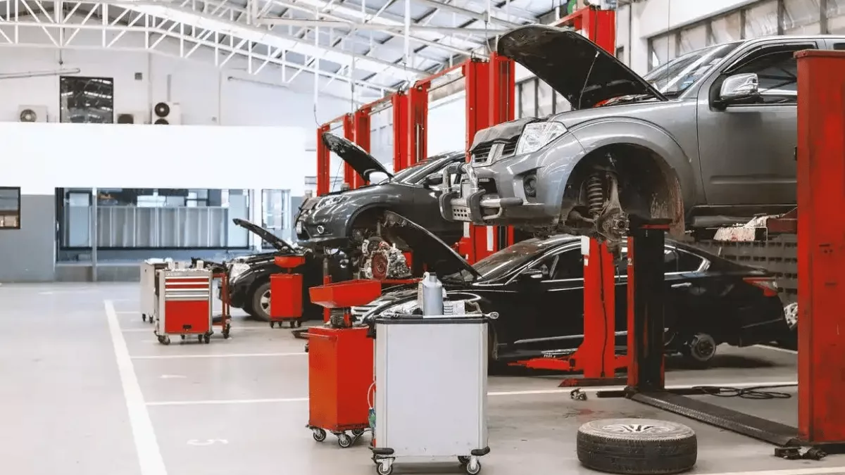 AMTECH Lathe Garage 3