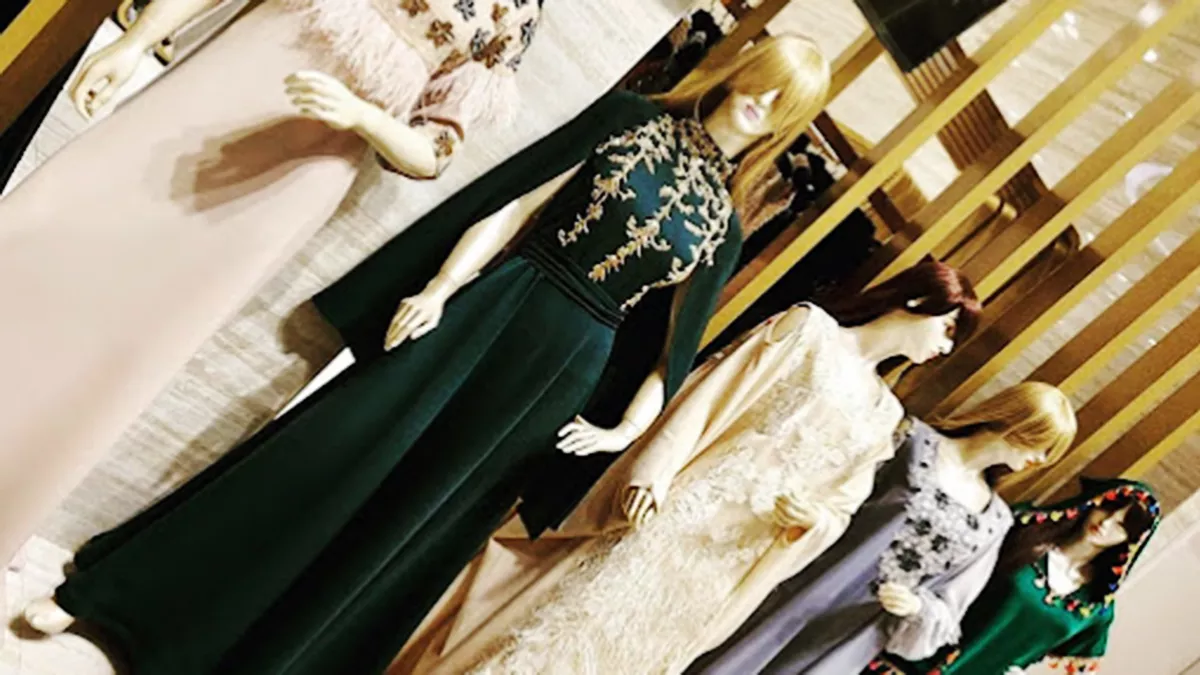 ZunGoor Fashion House 1