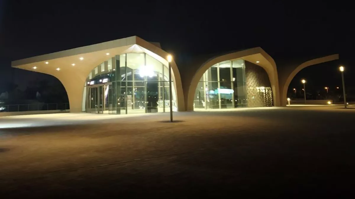 National Museum metro station 1