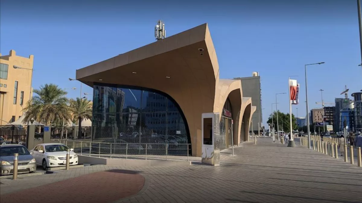 Al Doha Al Jadeeda Metro Station 4