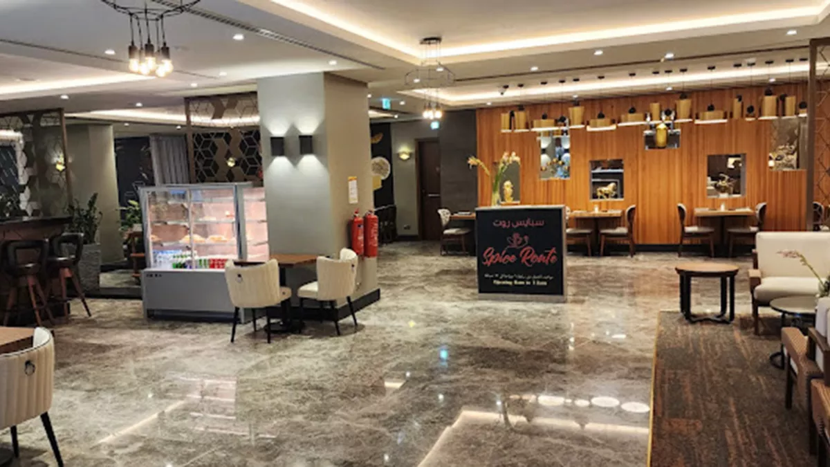 The Grand Lux Hotel 5