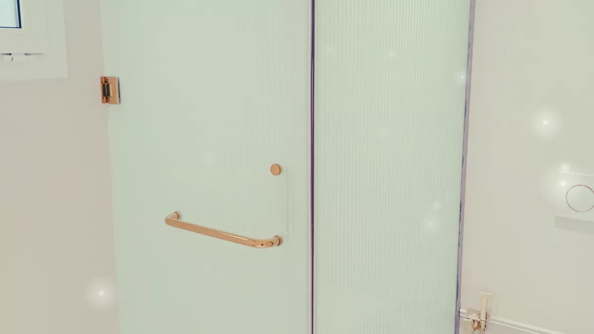 Union glass and mirror solution 1