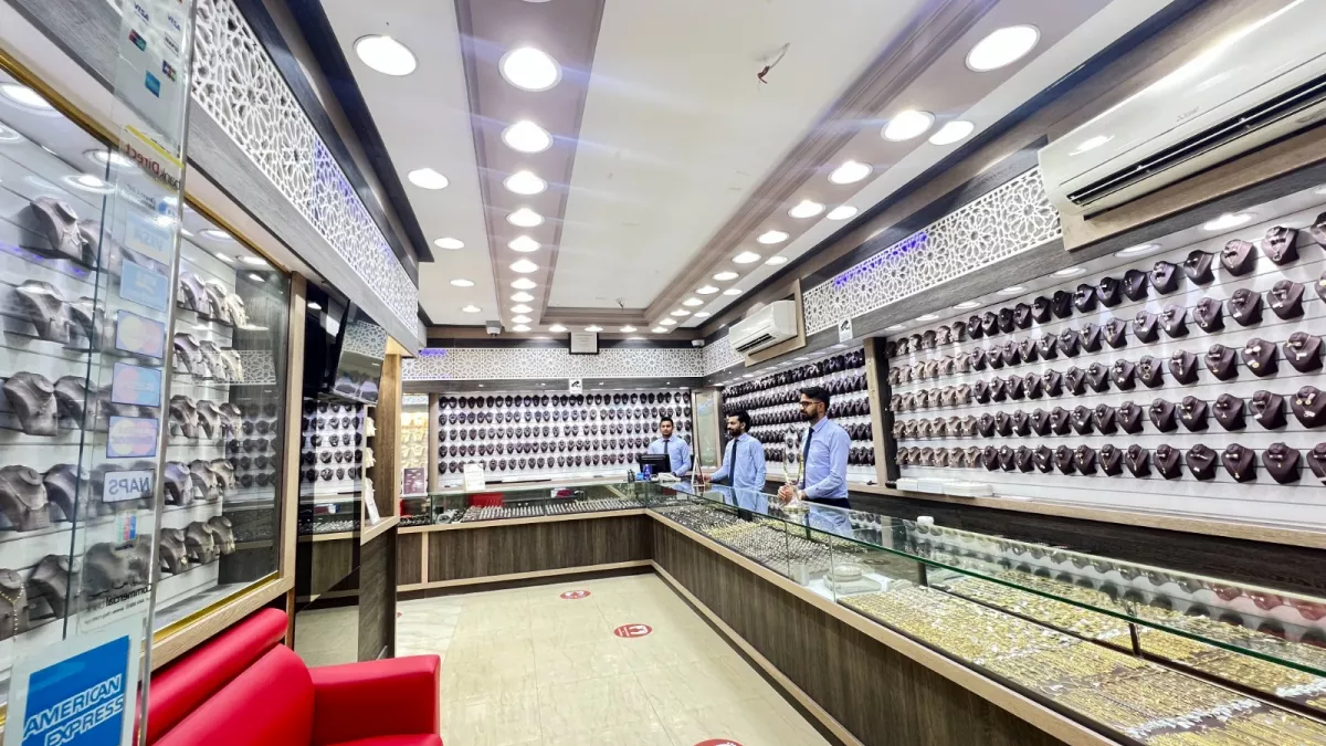 SHINE Gold & Diamonds - Gold Souq (Branch 1) 2