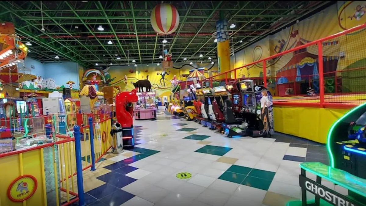 Circus Land - Landmark Mall 1