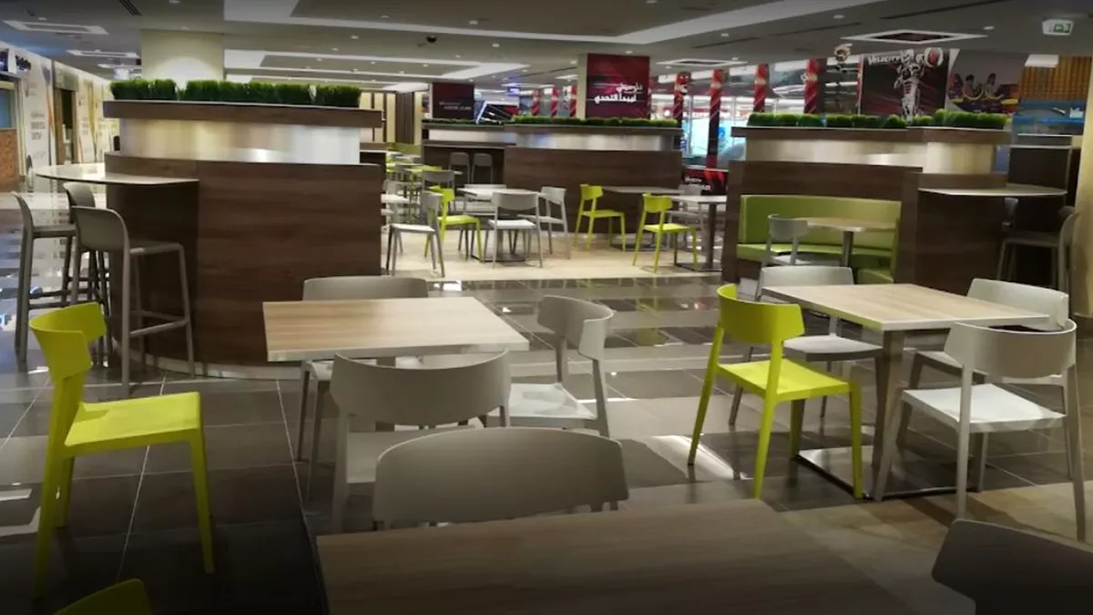 B Square Mall Doha 4