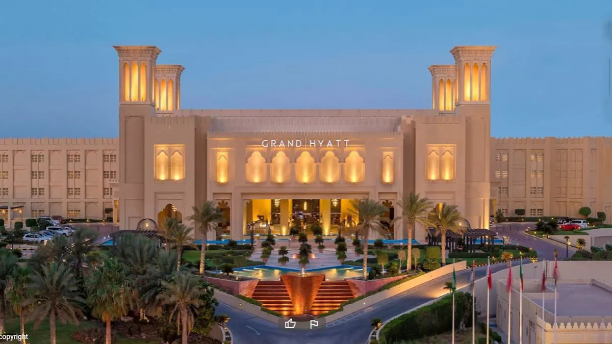 Grand Hyatt Doha Hotel & Villas 8