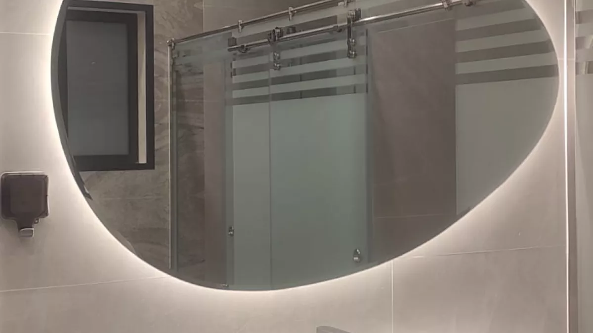 Al Najm glass and mirror 5