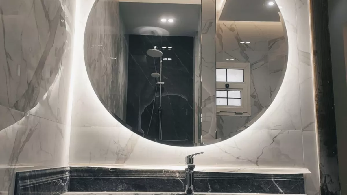 Al Najm glass and mirror 9