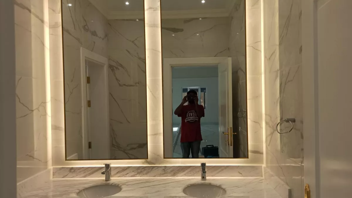 Al Najm Glass & Mirror النجم للزجاج والمرايا 13