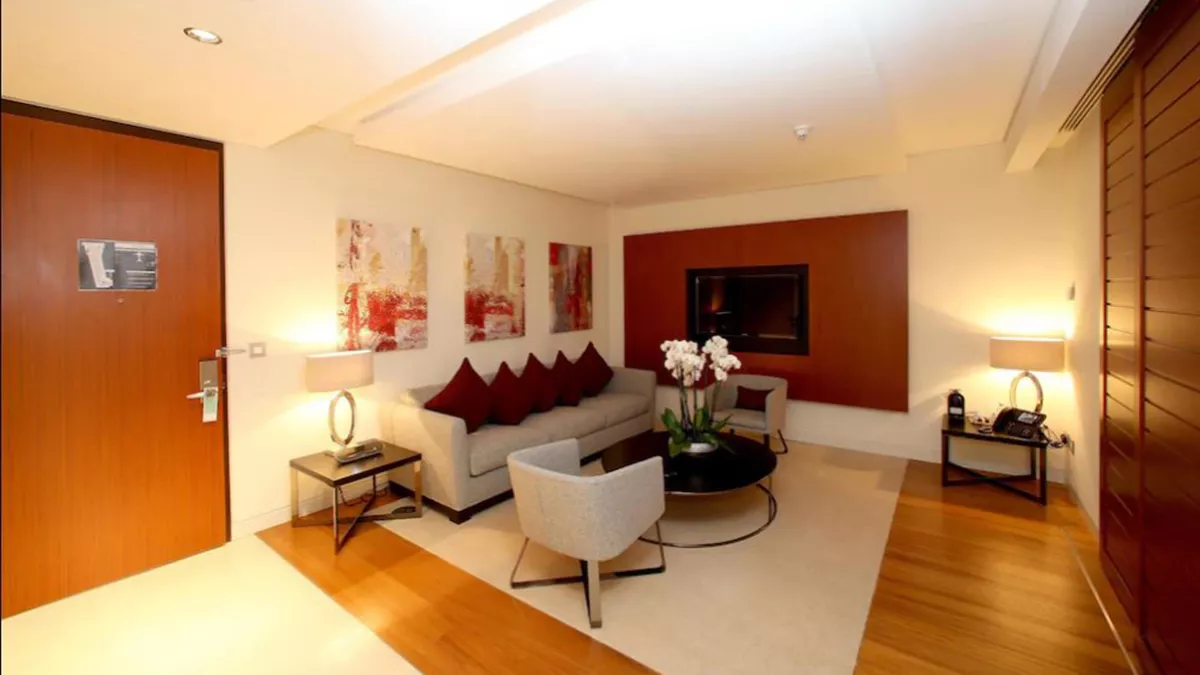 Oryx Airport Hotel 5