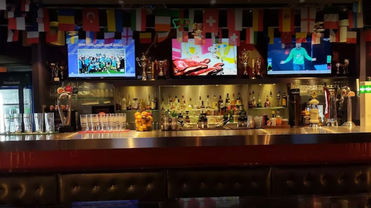 Champions Sports Bar 2