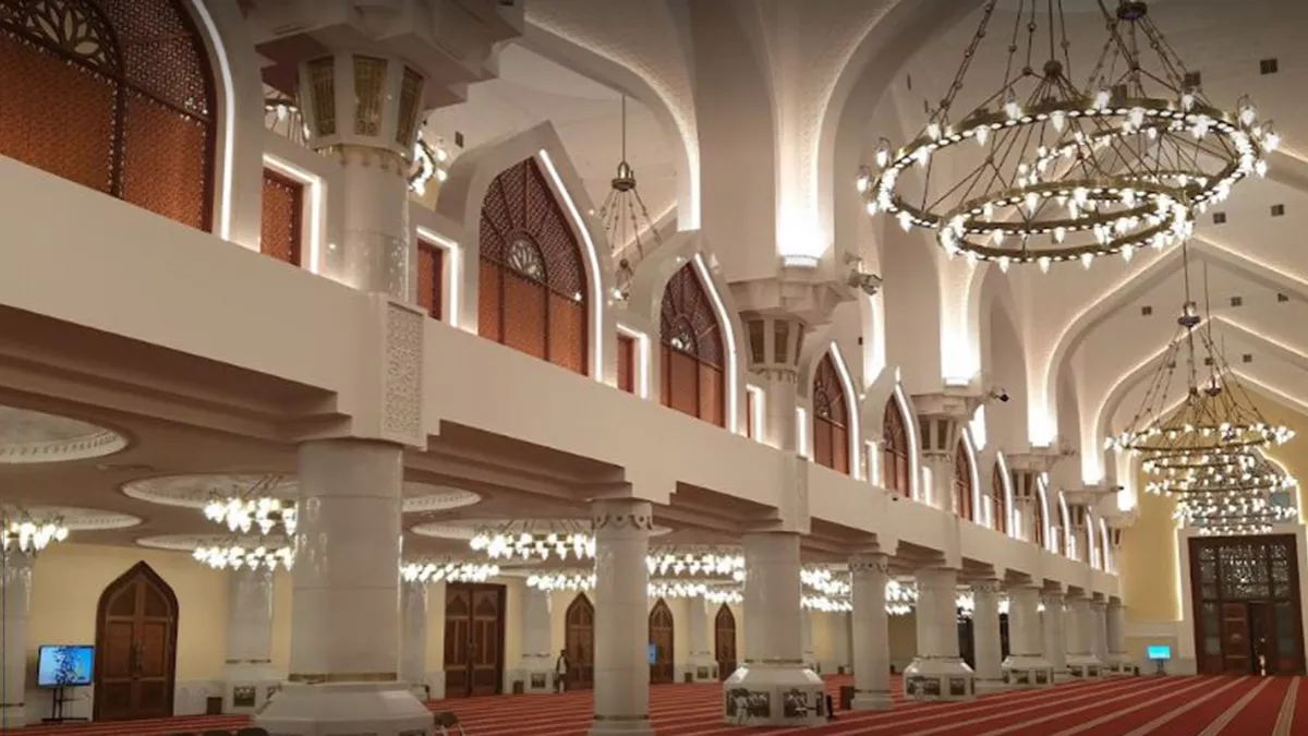 Imam Abdul Wahhab Mosque (State Grand Mosque) 6