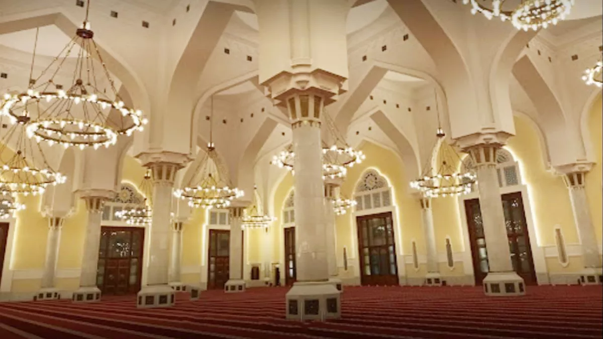 Imam Abdul Wahhab Mosque (State Grand Mosque) 1