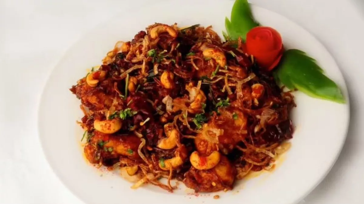 MRA Bakery & Restaurant - Al Markhiya 2