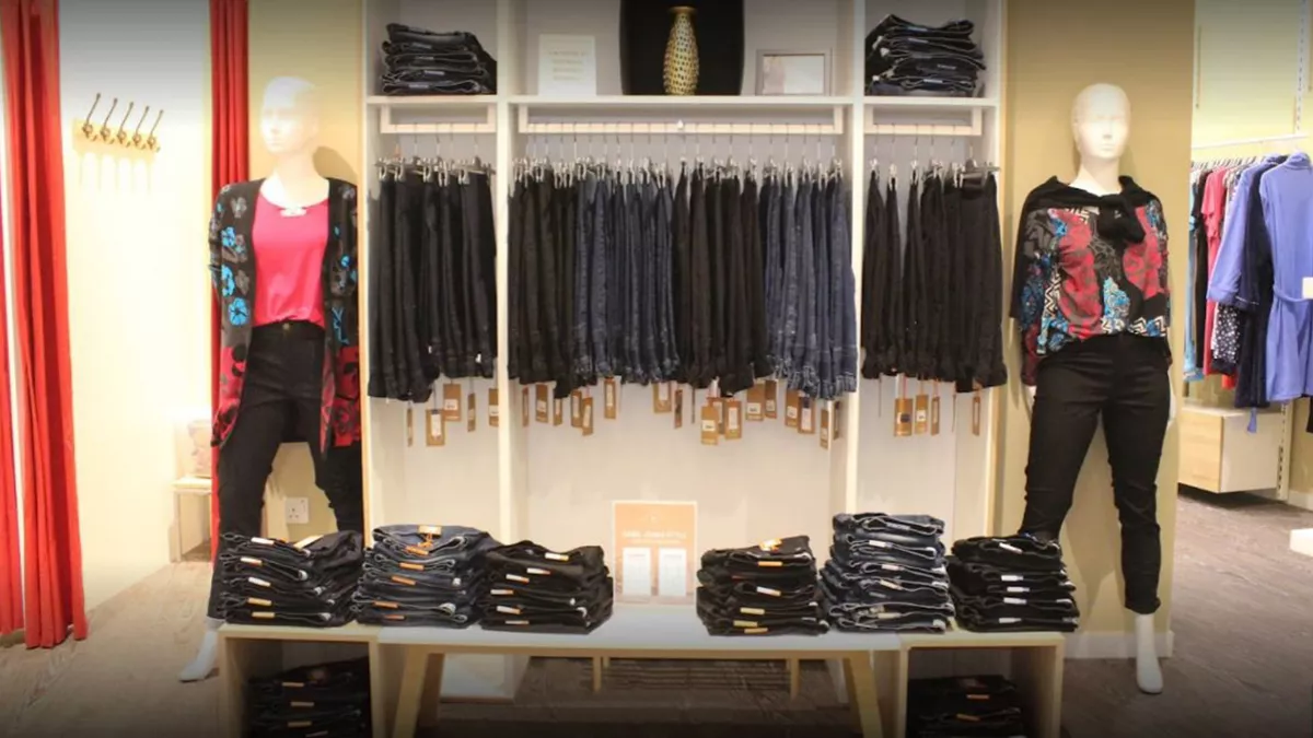 Sizy Ladies Fashion in Sizes 16 & Up 1