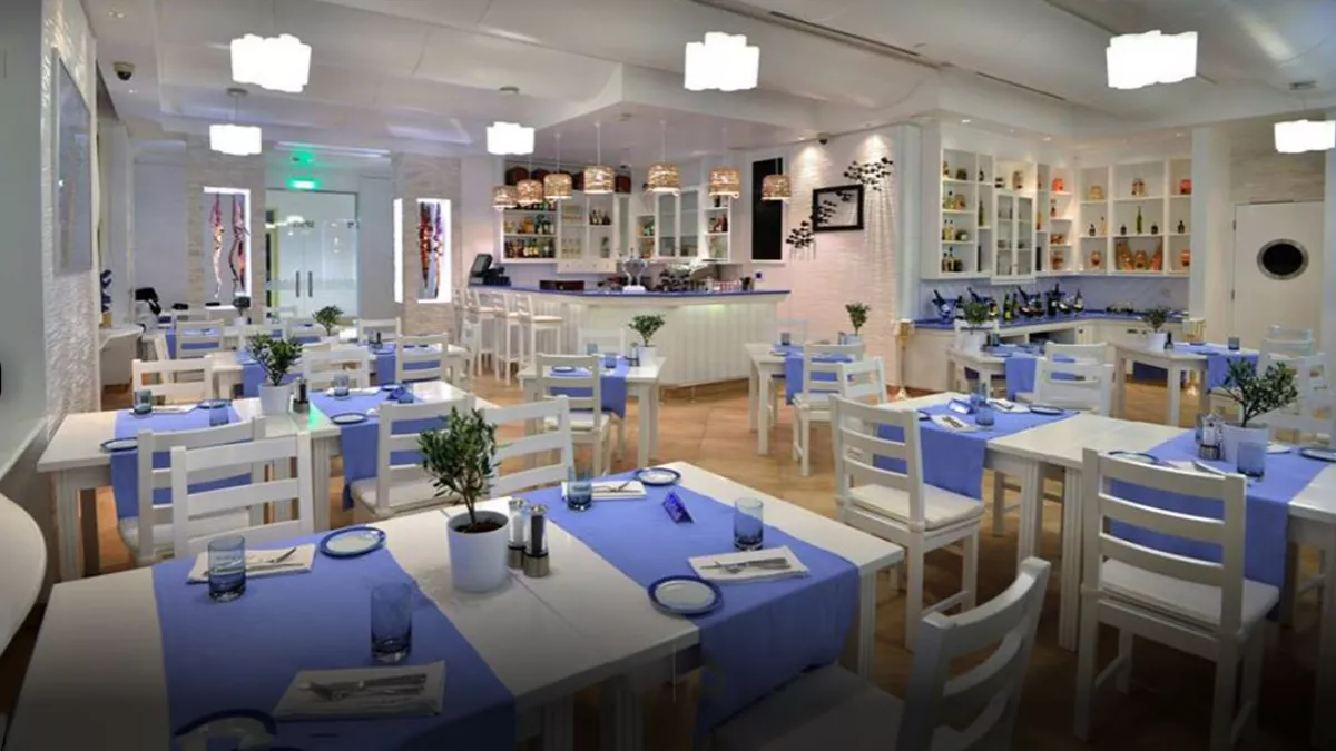 Mykonos Doha 4