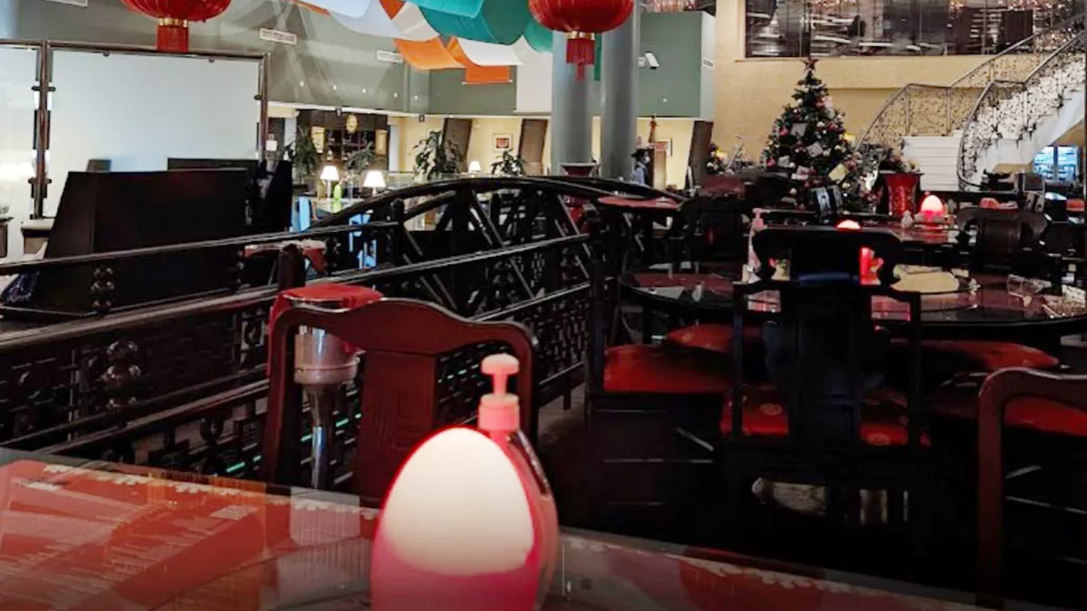 Ruby Wu's - Radisson Blu Hotel 4