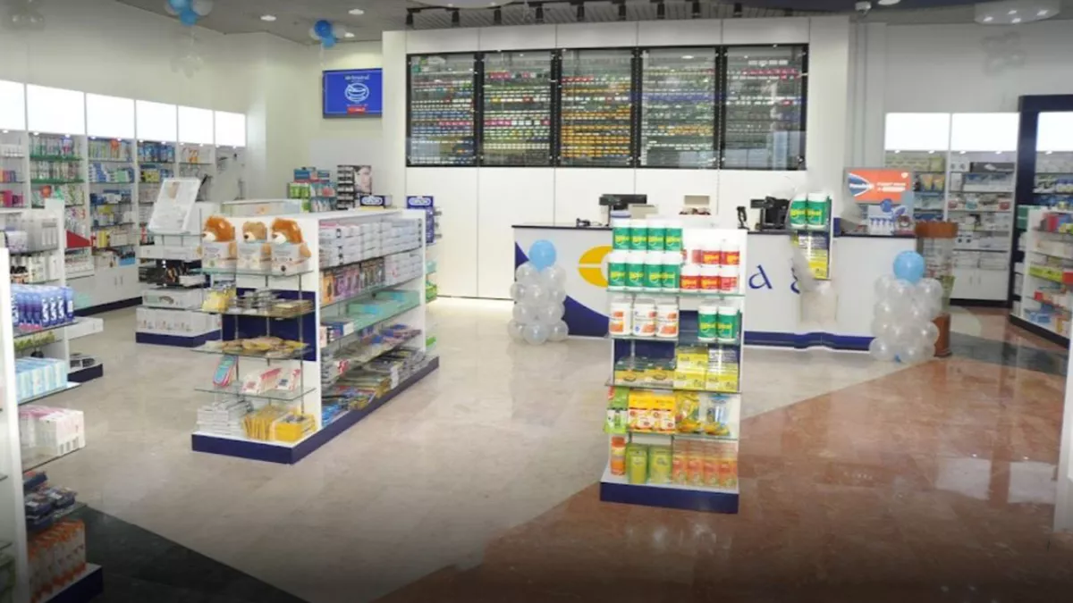 Ebnsina Pharmacy city center 4