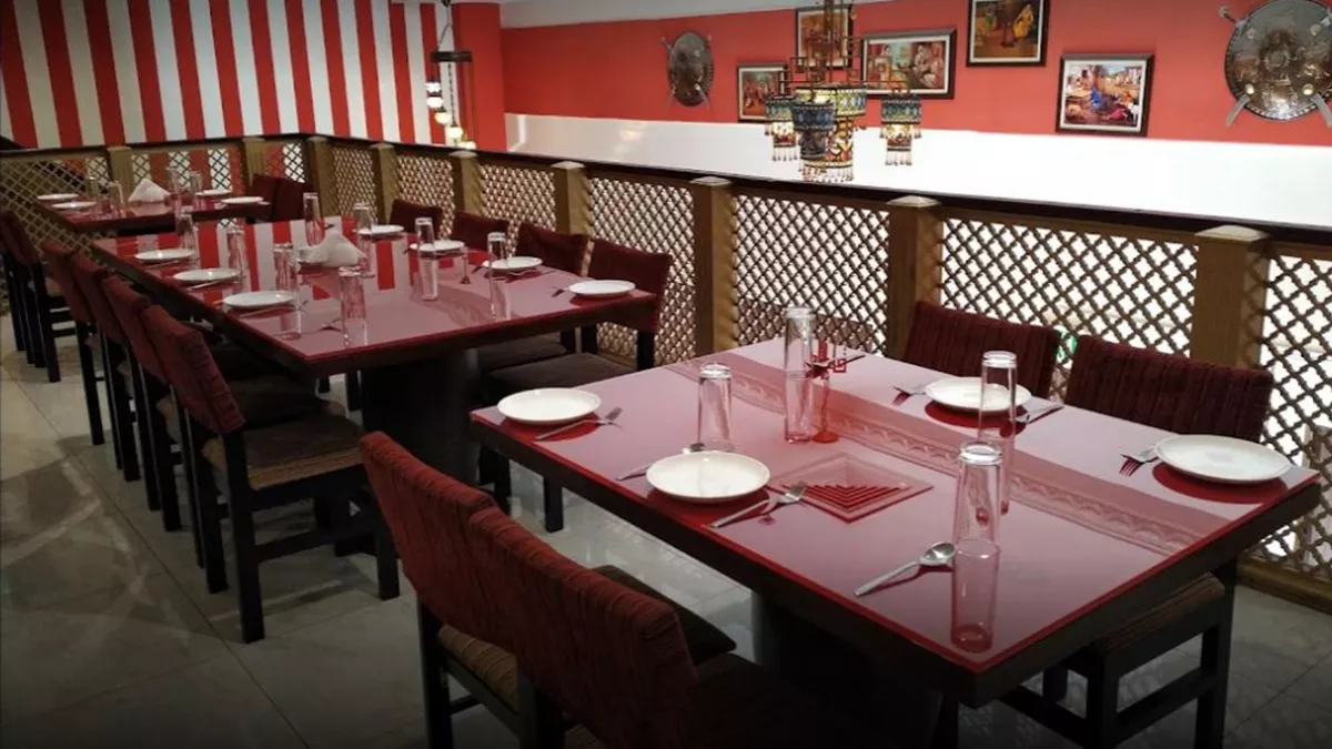 Maharaja Darbar Restaurant 6