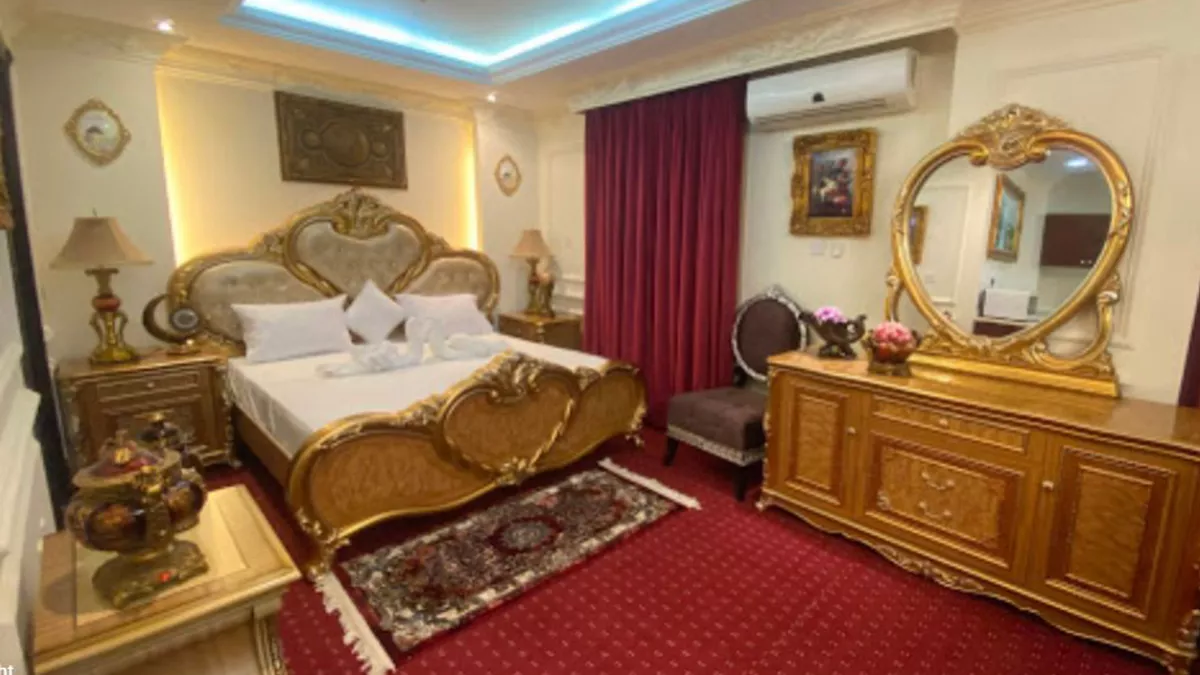 Majestic Hotel 4